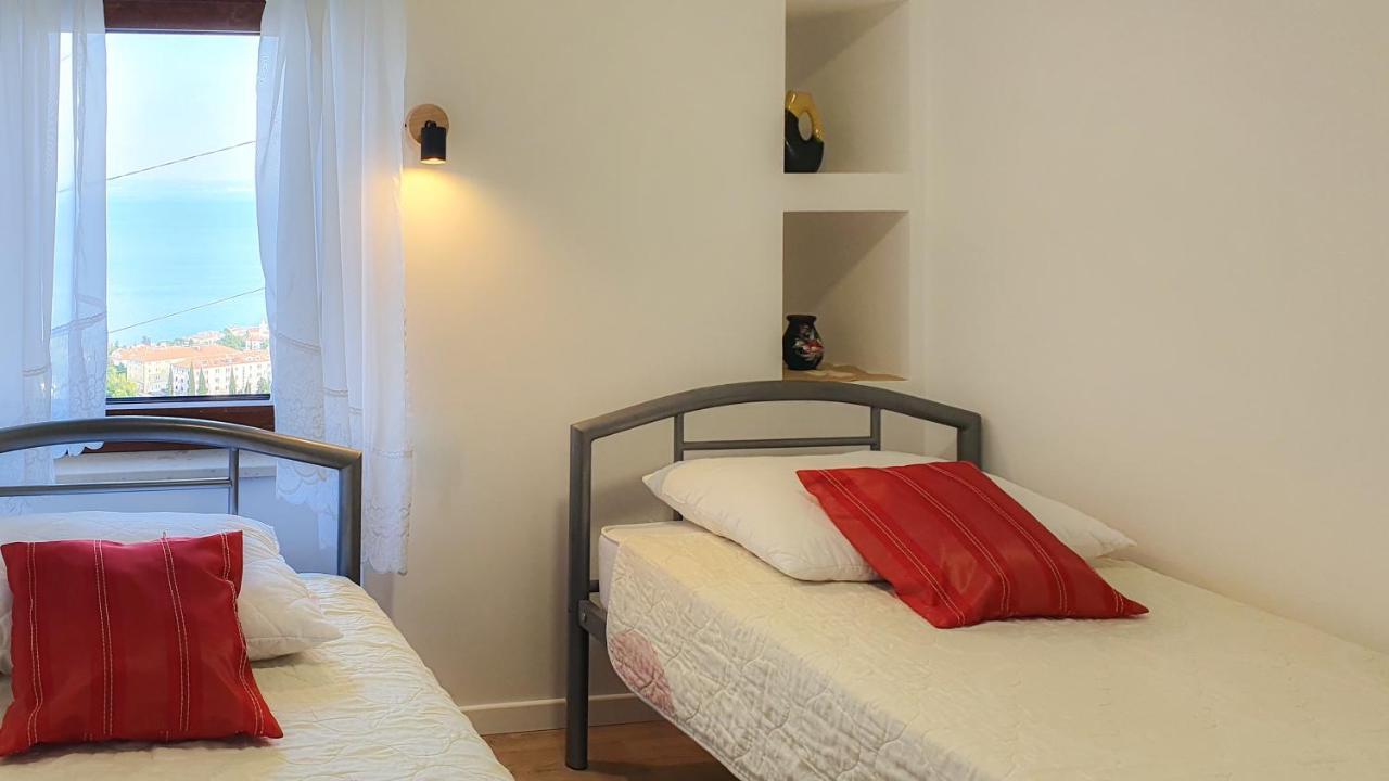 Apartment Bugenvilija Lovran Dış mekan fotoğraf