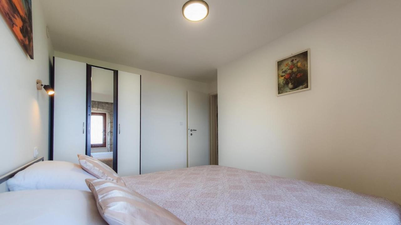 Apartment Bugenvilija Lovran Dış mekan fotoğraf