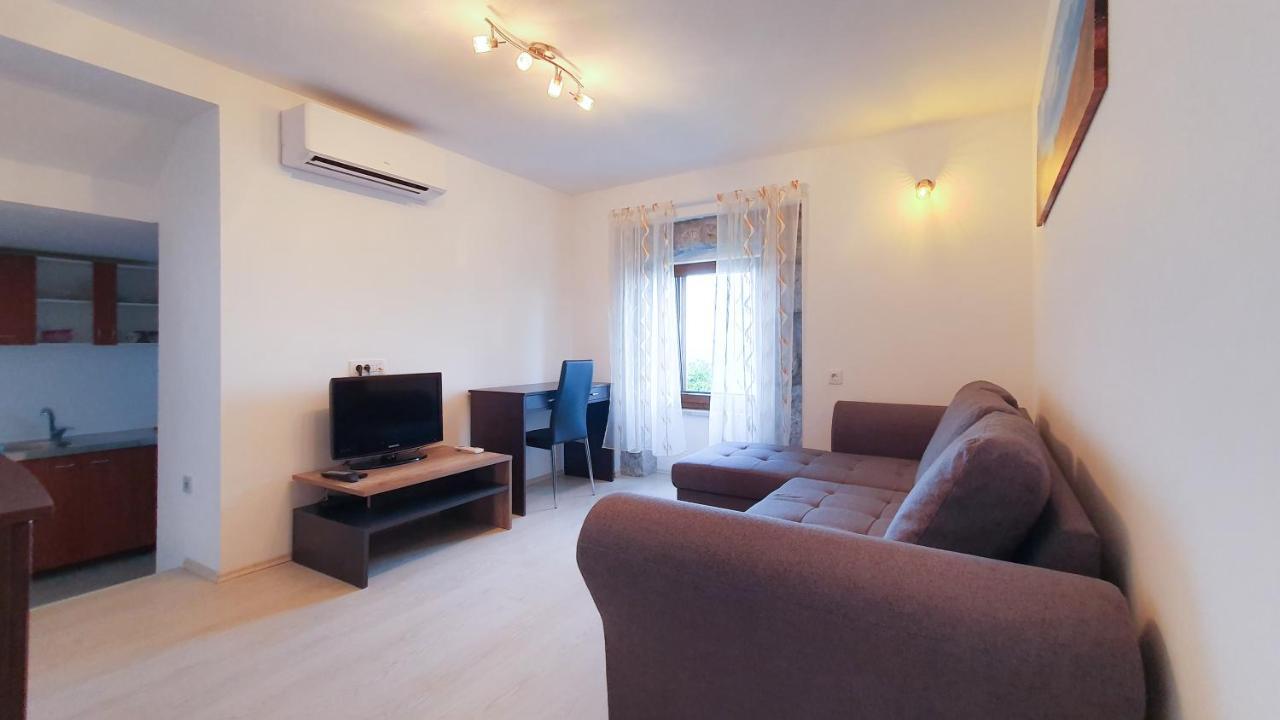 Apartment Bugenvilija Lovran Dış mekan fotoğraf